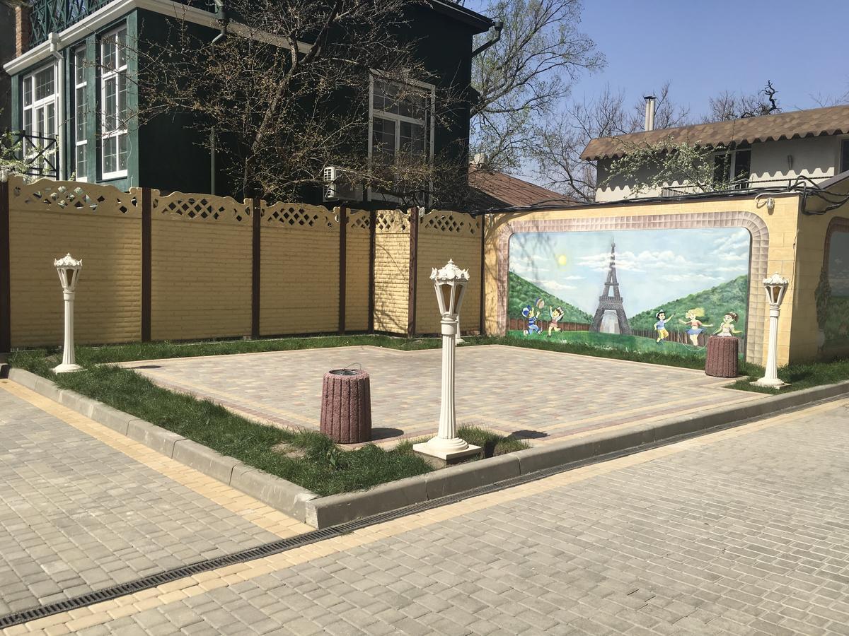 Стильная Квартира Возле Моря На Французском Бульваре Odessa Dış mekan fotoğraf